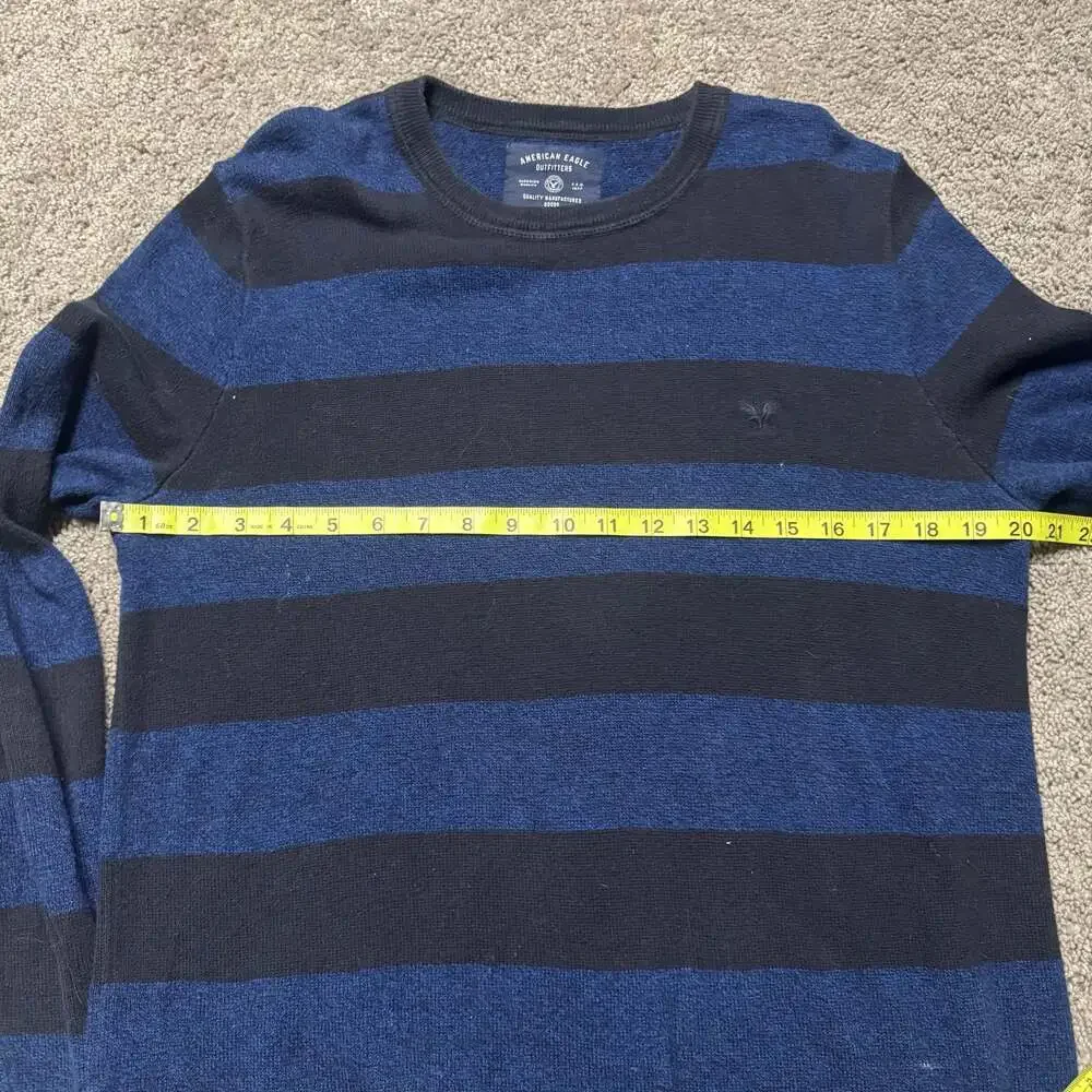 American Eagle Outfitters Men's Blue and Black Striped Crew Neck Long Sleeve Swe